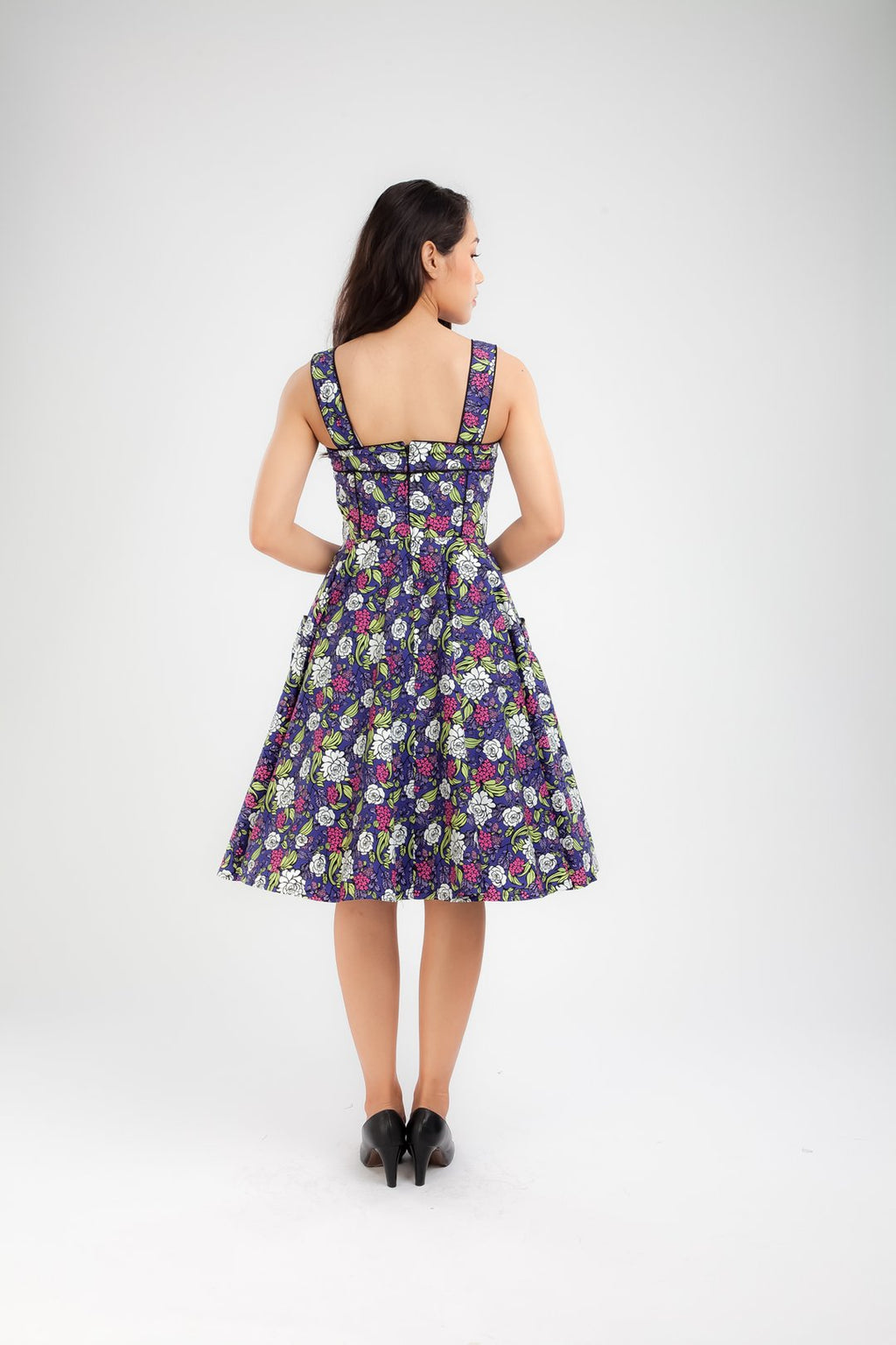 POISON IVY PIN UP ~ WILD FLORAL DRESS