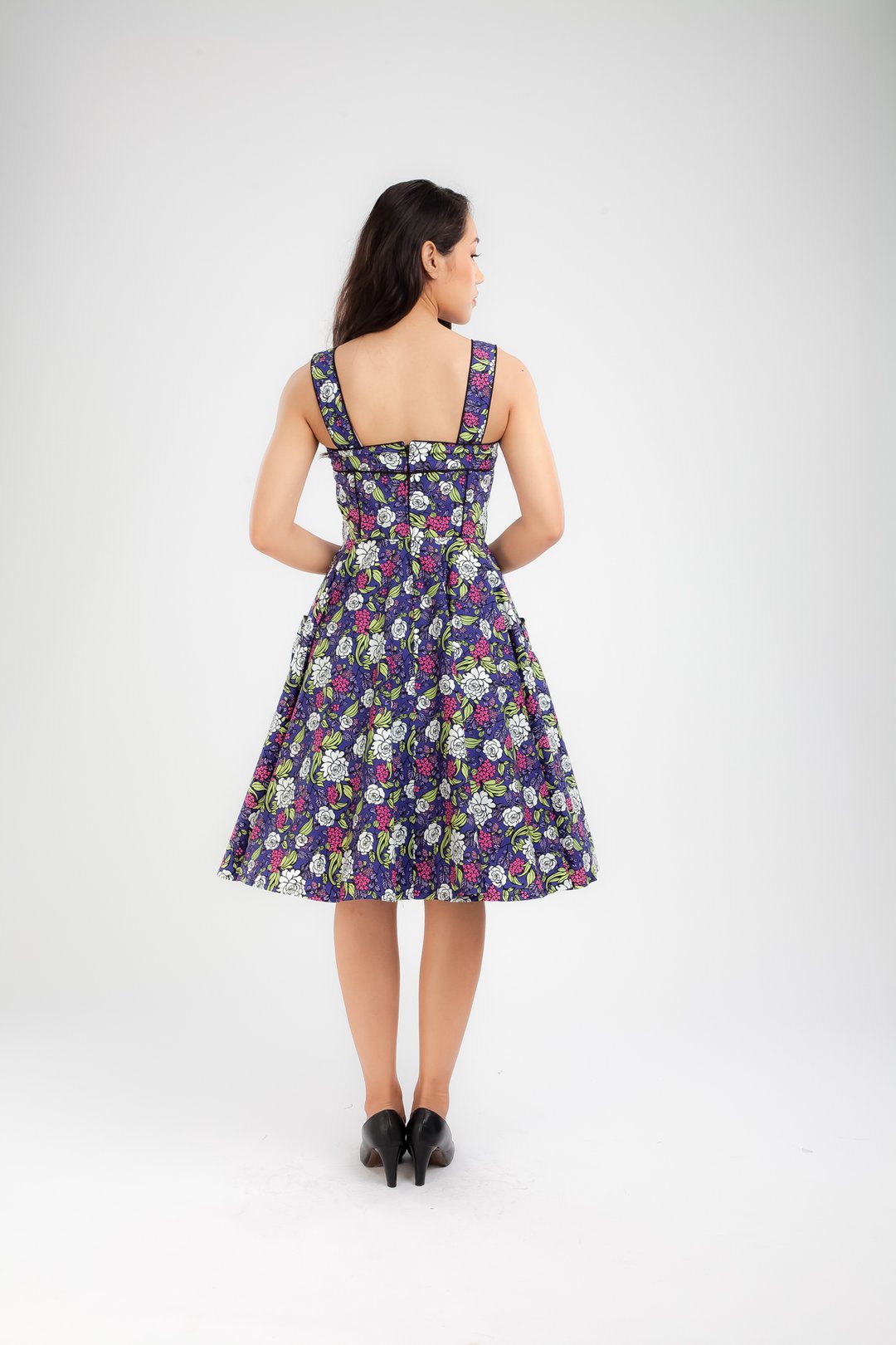 POISON IVY PIN UP ~ WILD FLORAL DRESS