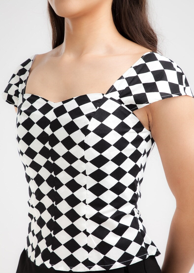 FREAKSHOW ~ HARLEQUIN SWEETHEART TOP